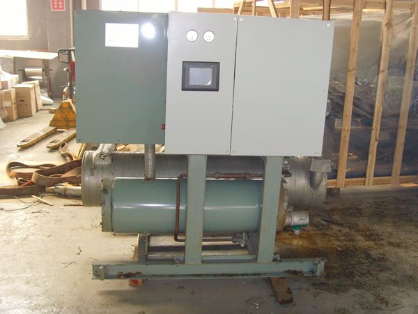 城东酒店中央空调不停机清洗方法介绍